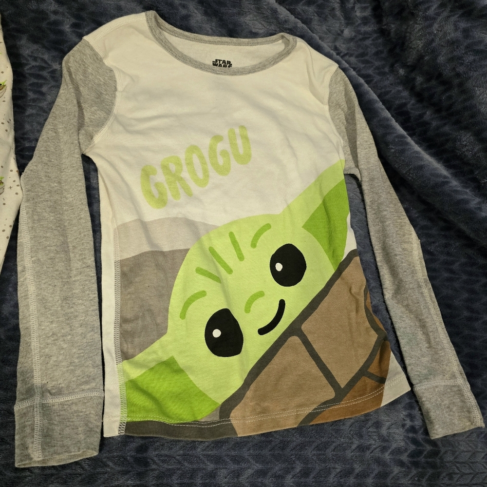 💜 3 for $15 | Kids Star Wars Grogu Pajama Set - Picture 3 of 8